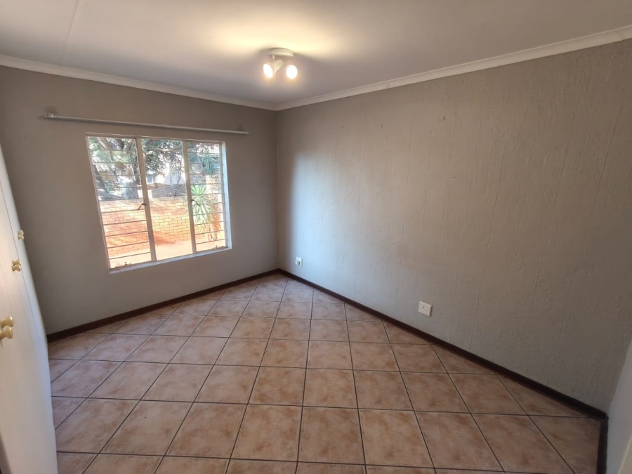 To Let 3 Bedroom Property for Rent in Cashan North West